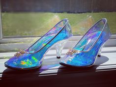 Cinderella Glass Slipper Wedding Shoes Fairytale Disney - Etsy Glass Slipper Wedding Shoes, Cinderella Glass Slipper, Fairytale Disney, Disney Princess Theme, New Cinderella, Glass Heels, Designer Wedding Shoes, Glass Shoes, Glass Slippers