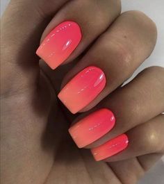 2023 Nail Designs Summer, Neon Coral Pink Nails, Fuschia Pedicure, Ombré Coral Nails, Coral Sparkle Nails, Pink And Coral Nails Summer, Ombre Coral Nails, Pretty Nail Art Designs Sparkle, Ombre Nails Coral