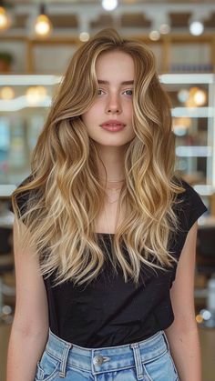 30 Creamy Blonde Hair Color Ideas Warm Blonde Hair, Golden Blonde Hair, Vlasové Trendy, Dirty Blonde Hair, Blonde Hair Color Ideas, Honey Blonde Hair, Strawberry Blonde Hair, Blonde Hair Inspiration, Blonde Hair Looks