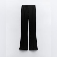 Zara - Black High Waisted Trouser Pants. Size M. Trendy Solid Color Bottoms For Evening, Trendy Solid Color Evening Bottoms, Casual Zara Pants For Evening, Zara Casual Evening Pants, Trendy Zara Bottoms For Evening, Zara Casual Evening Bottoms, Trendy Zara Evening Bottoms, Trendy Evening Bottoms By Zara, Zara Black Formal Pants