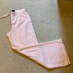 Women’s Light Pink Color Sweatpants Washed But Never Worn Pink Full-length Bottoms For Lounging, Full Length Pink Bottoms For Lounging, Full Length Pink Lounging Bottoms, Light Pink Sweatpants, Jumpsuits Women, Pink Sweatpants, Light Pink Color, M Pants, Womens Sweatpants