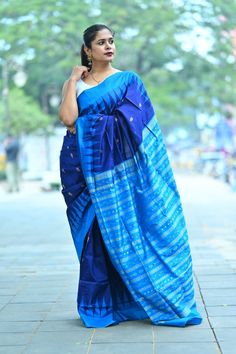 Bollywood Silk Saree With Ikat Print, Traditional Transitional Ikat Print Saree, Transitional Ikat Print Art Silk Saree, Blue Ikat Print Saree, Unstitched Traditional Ikat Print Saree, Blue Flowers, Silk Sarees, Navy Blue, India