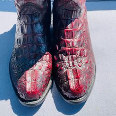 Burgundy Western Crocodile Boots. Unisex Women's 11 Men's 9.5 In Excellent Condition. Very Comfortable And Roomy! These Are Perfect! Shoes Western, Crocodile Boots, Size 11 Heels, Gold Collection, Western Boots, Shoes Heels Boots, Shoes Women Heels, Heeled Boots, Shoes Heels