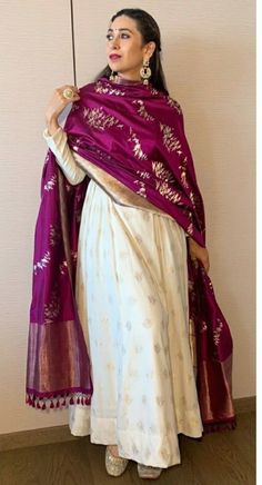 Karishma Kapoor Indian Outfits, Karishma Kapoor Dresses, Karishma Kapoor Lehenga, Karishma Kapoor Suits, Karishma Kapoor Outfits, Ekaya Banaras, Suits Indian, Karishma Kapoor, Silk Stoles