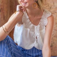 [Free People] Off White Linen Cotton Crochet Tassel Tie Crop Oversized Top Blouse. Use For Sources, Like New Chic Lace Top With Crochet Trim, Casual Blouse With Crochet Lace, Chic V-neck Blouse With Crochet Trim, Chic Crochet Top For Beach, Chic Summer Crochet Top With Crochet Trim, Chic Lace Crochet Top With Crochet Trim, Chic Lace Blouse With Crochet Trim, Chic Lace Top For Vacation, Chic Beach Tops With Crochet Trim