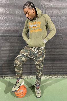 Available In Black, Khaki, Olive, Burgundy And Camo Button Closure Drawcord Zip Fly Side Hand Pockets Cargo Pockets Ankle Zip Skinny Fit 31 Inseam Disclaimer: Print Placement Will Vary. 98% Cotton 2% Spandex Imported | Mens Hunter Cargo Pants in Camouflage size 30 by Fashion Nova Camoflauge Outfits, Camo Pants Outfit Men, Camo Jordans, Swag Pants, Slim Cargo Pants, Camo Pants Outfit, Camouflage Fashion, Camouflage Outfits, Jordan Outfit