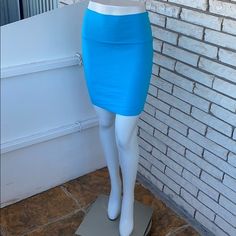 New Without Tags Light Blue Stretch Skirt For Summer, Light Blue Fitted High Waist Mini Skirt, Fitted High Waist Light Blue Mini Skirt, Light Blue Stretch Mini Skirt, Light Blue Stretch Mini Skirt For Spring, Light Blue Stretch Skort For Spring, Light Blue Stretch Skirt, Light Blue Stretch Mini Skort, Light Blue Fitted Mini Skort