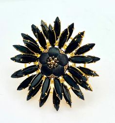 Black Rhinestone Large Brooch Domed Floral Gold Plated Vintage - Etsy Round Flower Design, Vintage Gold Brooch, Rose Quartz Necklace Pendants, Vintage Rhinestone Brooch, Flower Molding, Round Flower, Mid Century Jewelry, Crystal Bangle, Rose Quartz Pendant