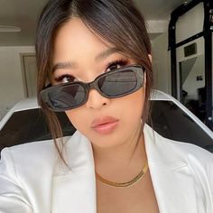 Retro Rectangle Sunglasses Women And Men Vintage Small Square Sun Glasses Uv Protection Glasse Retro Rectangle Sunglasses, Thick Gold Chain Necklace, Elegant Sunglasses, Christian Louboutin Iriza, Thick Gold Chain, Thick Chain Necklace, Gold Chain Choker, Sweatsuit Set, Rectangle Sunglasses