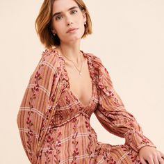 Feminine Fall Maxi Dress For Casual Occasions, Casual Feminine Fall Maxi Dress, Feminine Maxi Dress For Fall Day Out, Feminine Fall Maxi Dress For Day Out, Feminine Fall Maxi Dress, Thrift List, Free People Aesthetic, Sunset Orange, Winter Formal