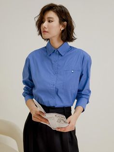 This is a feminine and romantic shirt by LANGSON that is made out of high quality polyester 100% fabric. With design detail of relaxed silhouette and chest patch pocket detail, it gives a trendy and feminine look. - Relaxed silhouette- Patch pocket on the chest- Feminine and modern mood Classic Blue Blouse With Pockets, Blue Blouse With Pockets For Work, Blue Long Sleeve Tops With Welt Pockets, Office Wear Button-up Shirt With Pockets, Elegant Blue Blouse With Pockets, Blue Office Blouse With Pockets, Blue Work Shirt With Pockets, Blue Office Shirt With Pockets, Blue Workwear Shirt With Pockets