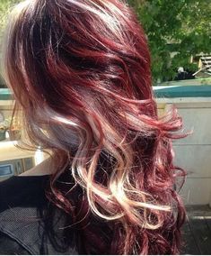 Hairstyle Trends - 30 Best Red and Blonde Hair Color Ideas Youll See This Year (Photos Collection) Red And Blonde Hair, Red And Blonde, Red Hair With Blonde Highlights, Red Blonde Hair, Wine Red Hair, Colourful Hair, Coloring Ideas