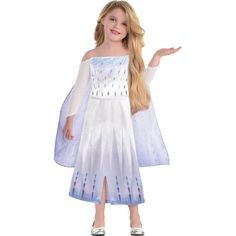 Your little one is ready to go into the unknown in Elsa's epilogue gown that features an icy diamond pattern and a regal cape. Elsa Costume Kids, Snow Queen Dress, Elsa Frozen Costume, Magic Kids, Disney Princess Costumes, Costume Disney, Elsa Costume, Frozen Costume, Halloween Disney