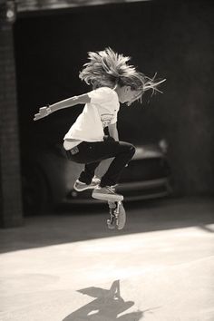 0a40a0450c3e98a96890cf30d36f7f87 Skateboard Party, Skater Chick, Skater Girl Style, Skate 3, Scene Girl, Edward Weston, Skate Girl, Skateboard Girl, Skate Style