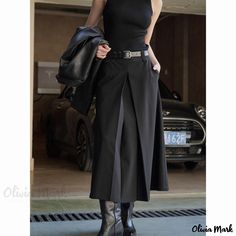 Olivia Mark - Louvre Vintage Retro Design High-Waisted Half Skirt with Pleated Edges and Loose Umbrella Skirt Walking Down The Street, Umbrella Skirt, Umbrella Designs, Half Skirt, Summer Fabrics, 가을 패션, Pleated Midi Skirt, Mode Inspiration, Two Piece Dress