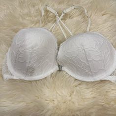 Nwt Gilly Hicks Front Hook T- Back Underwire Push Up Padded Bra - White Lace 36c Gilly Hicks, Padded Bra, Women's Intimates, White Lace, Push Up, Color White, Bra, Lace, Women Shopping