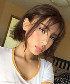 Short hair is super trendy right now, and I'm here for it! Short hairstyles are just so cute.  Today I'm sharing my favorite short hairstyles for this season. These are all relatively easy to do Haircuts Ideas, Blonde Haircuts, Long Face, Styles Ideas, Frontal Hairstyles, Haircuts Straight Hair, Short Blonde, Cut My Hair