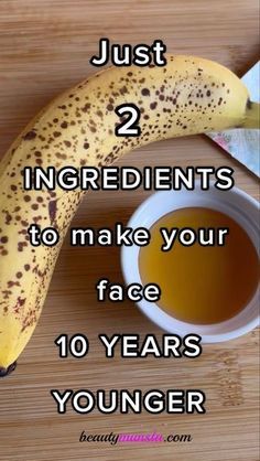 Glycerin For Hair, Coconut Milk For Hair, Natural Beauty Hacks, Natural Botox, Banana Face Mask, Banana Benefits, Natural Face Skin Care, Skin Care Wrinkles, Body Scrubs