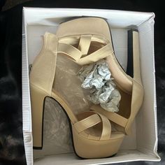 Bought These Shoes For A Pageant. They Ended Up Being Too Big But They’re Really Pretty They’re 5.5 Inch Tall. Brand New Still In The Box Never Worn. Chunky Sandals, Chunky Heels Sandals, Shoes Women Heels, Sandals Heels, Shoes Heels, Cream, Brand New, Sandals, Women Shoes