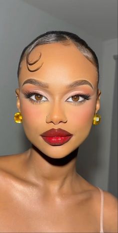 Festive Tresses: 30 Christmas Hairstyles to Make Your Holidays Merry & Bright Simple Red Lip Makeup Look Black Women, Gold Makeup Looks With Red Lips, Red Lip With Brown Liner, Ballerina Makeup Aesthetic, Red Head Glam Makeup, Black Woman Red Lipstick, Classic Makeup Looks Red Lips, Gold Eye Red Lip, Soft Glam Red Lip