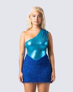 Dial up the sass in this blue one-shoulder bodysuit 😜 Made from a metallic knit jersey and complete with a ruched shoulder, this bodysuit will have you swimming in compliments 💙 Stretch One Shoulder Top For Party, Fitted One-shoulder Bodysuit For Party, Chic Blue Bodysuit For Party, Blue Sleeveless Party Bodysuit, Sleeveless Blue Bodysuit For Party, Blue One Shoulder Top, Sierra Blue, Fuzzy Skirt, White Corset Dress