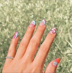 Addison Rae Nails, Hippie Nails, Modern Nails, Addison Rae, Coconut Girl