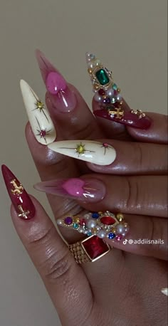 Red Unique Nails, Valentines Nails Extra, Colorful Rhinestone Nails, Kalogeras Sisters Nails, Kali Uchis Nail Ideas, New Orleans Nails, Oldies Nails, Latin Nails, Catholic Nails