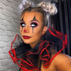 Scary Clown Hair Ideas, Challenging Makeup Looks, Hot Clown Halloween Costumes, Killer Clown Costume Women, Scary Clown Makeup For Women, Creepy Clown Costume Women, Red And Black Clown Makeup, Killer Clown Makeup Women