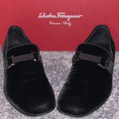 Black Velvet Loafer For Men With Silver Buckle Detail. Ferragamo Shoes Mens, Mens Casual Dress Shoes, Black Velvet Loafers, Driving Shoes Men, Salvatore Ferragamo Men, Velvet Loafers, Ferragamo Men, Brown Loafers, Casual Dress Shoes