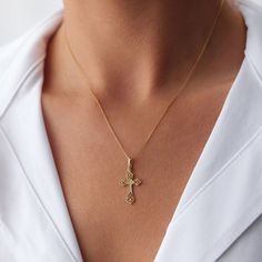 14K Real Solid Gold Cross Necklace, Gold Gothic Cross Necklace, Christian Faith Pendant, Gold Cross Charm, Gold Religious Necklace  ✝️ Elegant and Meaningful: 14k Real Solid Gold Cross Necklace ✝️ Meet the 14k Real Solid Gold Cross Necklace that brings your faith and elegance together. This special necklace stands out with high-quality materials and carefully crafted details. PRODUCT FEATURES: - 14k Yellow Gold, Rose Gold, White Gold - Cross Width: 1.3 cm ( 0,51 in) - Cross Length: 2,6 cm (1,02 14k Gold Crucifix Necklace With Diamond Cut, Yellow Gold Crucifix Necklace With Diamond Cut, 14k Gold Diamond Cut Crucifix Necklace, Yellow Gold Diamond-cut Crucifix Necklace, Gold Crucifix Necklace With Diamond Cut, 14k Gold Crucifix Necklace Fine Jewelry, 14k Gold Engraved Crucifix Necklace, Sterling Silver Crucifix Necklace In Yellow Gold, Spiritual Diamond Cut Pendant Necklaces