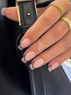 Cute Nails Acrylic Square, Hourglass Nails, Line French Tip Nails, Prom Nail, Nagellack Trends, Lines On Nails, Basic Nails, French Acrylic Nails