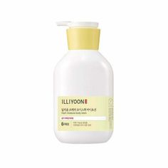 Illiyoon Fresh Moisture Body Lotion 350ml Description Body lotion for moist vitality and radiant skin Features Moisturizing Fresh feeling Whitening Vitality Ingredients Vitamin C Glycerin Niacinamide Squalane Camellia Oil Citron Peel Oil Ginseng Extract Gardenia Extract Cacao Extract Volume 350ml How to Use After showering, gently spread over the entire body that feels dry. Black Patches On Face, Lemon On Face, Sandalwood Powder, Fruit Scent, Camellia Oil, Fresh Feeling, Moisturizing Lotions, Skin Care Moisturizer, Body Lotion