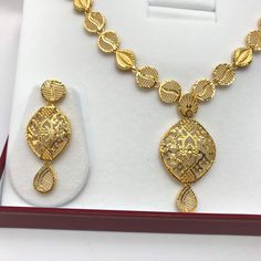 Necklace Set With Earrings, Artificial Jewelry, Earrings Indian, Traditional Indian Wedding, Bollywood Jewelry, Set Earrings, Indian Wedding Jewelry, Jewelry Indian, Wedding Bridal Jewellery