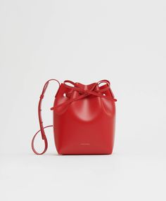 cover Mansur Gavriel Mini Bucket Bag, Mansur Gavriel Bucket Bag, Mini Bucket Bag, Free Monogram, Mini Bucket Bags, Mini Bucket, Mini Mini, Iconic Style, Mansur Gavriel