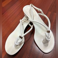 Gucci White Sandal B Thong Slingback Square Heel Made In Italy Size 39 Good Condition, Has Some Marks, No Box Selling As Is, What You See On The Pics If Need More Pics Let Me Know! Fast Shipping! Gucci Slingback Party Sandals, Gucci Slingback Sandals For Party, Chic Gucci Sandals With Single Toe Strap, Elegant T-strap Slingback Sandals For Beach, Gucci Slingback Sandals With Heel Strap, Gucci Designer Slingback Sandals, Designer Gucci Slingback Sandals, Gucci Leather Slingback Sandals, Luxury Gucci Slingback Sandals