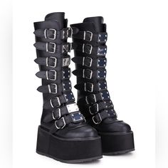 Brand New With Box! Demonia Platform Boots -Damned 318 New With Box Included Demonia Boots Aesthetic, Demonia Platform Boots, Demonia Creepers, Shoes Demonia, Emo Boots, Demonia Platforms, Demonia Boots, Demonia Shoes, Au Ideas