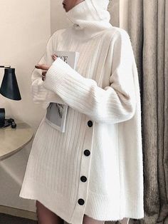 Turtleneck Long Sleeve, Casual Sweater, Wide Pants, Casual Sweaters, Long Sleeve Casual, Flare Pants, Elegant Woman, Classy Outfits