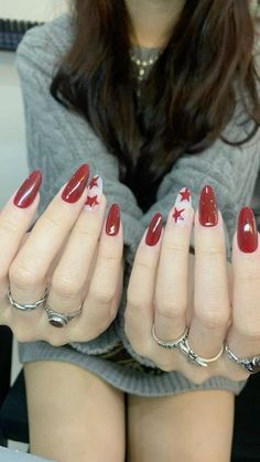 Simple Gel Designs, Cute Grunge Nails, Grunge Nails Acrylic 90s, Nails For Winter 2023, Nail Designs Grunge, Rockstar Nails, Nails For Winter, Long Almond Nails, Grunge Nails