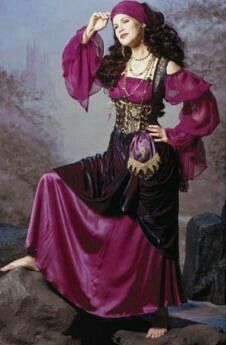 Fest Outfits, Pirate Costume, Fantasy Costumes, Online Stores, Larp, Blouse And Skirt, Purple