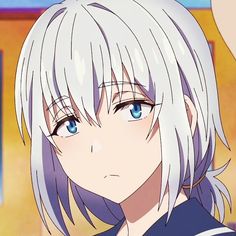 an anime character with white hair and blue eyes