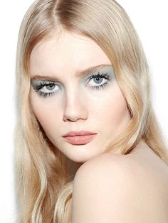 13 Pastel Makeup Products for Anyone Who Is Sick of Millennial Pink via @ByrdieBeauty Make Up Sposa, Blue Eye Shadow, Soft Make-up, Spring Makeup Trends, 2015 Makeup, Pastel Makeup, Spring Makeup, Soft Makeup, Ring Der O