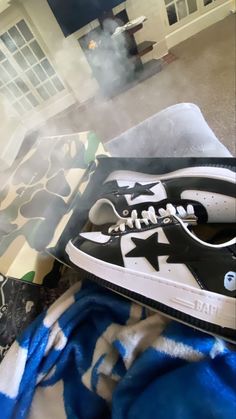 Bape Sneakers, Shoes Wallpaper, Indie Y2k, Blue Aesthetic Pastel, Street Fashion Men Streetwear, Girl Swag, Hummel Sneaker