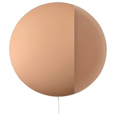 an image of a round object with two different colors