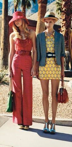 1970s Palm Springs Fashion, 60s Resort Wear, Palm Springs Vintage Fashion, 70s Yacht Rock Party Outfits, 70s Resort Wear, Retro Palm Springs Fashion, 70s Beach Fashion