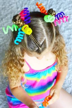 Crazy Hair Day Hairstyles, Braids School, Kids School Hairstyles, Crazy Hair Day Ideas, Crazy Hairstyles, Fishtail Hairstyles, Rainbow Braids, Stay At Home Mum