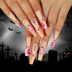 #halloween #nails #fall #nailart #spooky #nailsofinstagram #love #beauty #halloweencostume #fashion #october #photography #hair #pumpkin #nailswag #autumn #nailsonfleek #trickortreat #style #art #beautiful #travel #naildesign #photooftheday #instagood #halloweenmakeup #nailstagram #horror #naildesigns #scary Aycrlic Press On Nails, Fall Acrylic Nails Press On, Jersey Nails, Black Ghost, Halloween Fest, Halloween Press On Nails, Long Press On Nails