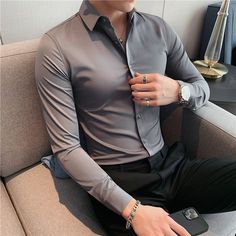 Men’s Casual Solid Fashion Long Sleeve Shirt Features：  Product ID:LS0150 Material:Cotton,Polyester Season:Spring,Autumn,Winter Color:White,Black,Light Blue,Yellow,Dark Gray,Dark Green,Light Gray,Navy,Wine Red,Pink  Size Chat： Men Suit Design, Male Blouse, Business Dress Shirts, Kemeja Lelaki, Gray Fashion, Khaki Shirt, Mens Business, Business Casual Shirts, Business Dress