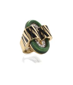 Luxury Enamel Ring With Polished Finish, Formal Black Enamel Oval Ring, Formal Oval Enamel Ring With Black Enamel, Formal Oval Black Enamel Ring, Formal Green Enamel Ring With Polished Finish, Elegant Green Enamel Ring With Polished Finish, Luxury Oval Black Enamel Rings, Elegant Green Enamel Ring, Luxury Black Enamel Ring