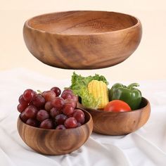 To explore more high-end quality products, please click here! Round Bowl Acacia Wood Various Sizes Wooden Knight LARP Medieval (20 cm) Description: Bowl made of acacia wood Serving bowl for fruit or salad. Carved from solid rainwood. Modern, durable design. Simply wipe surface with a damp cloth. Food-safe glazed Specification: Material: wood Color: as shown Diameter: 20 cm, height: 7 cm Include: 1x wooden bowl Color: Multicolor. Kitchenware Ideas, Wood Serving Bowl, Bamboo Utensils, Rustic Bowls, Sustainable Kitchen, Wooden Bowl, Wooden Bowls, Wood Color, Acacia Wood