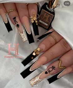 King And Queen Acrylic Nails, Queen Nails Designs Crown, Black And Gold Glam Nails, King And Queen Nail Designs, King Queen Nails, Boujie Nail Designs, King And Queen Nails, Black Luxury Nails, Glam Nails Square